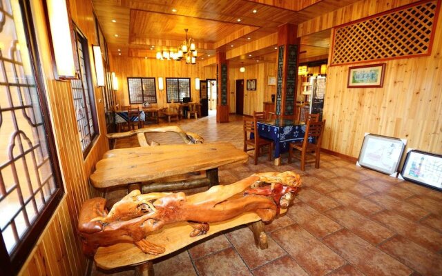 Longji Holiday Hotel