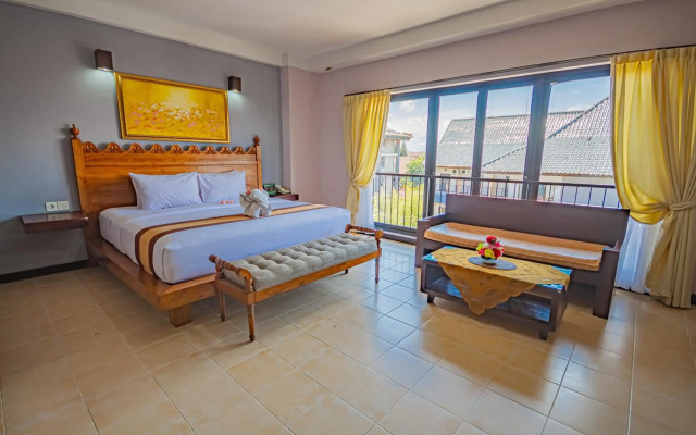Grand Santhi Hotel