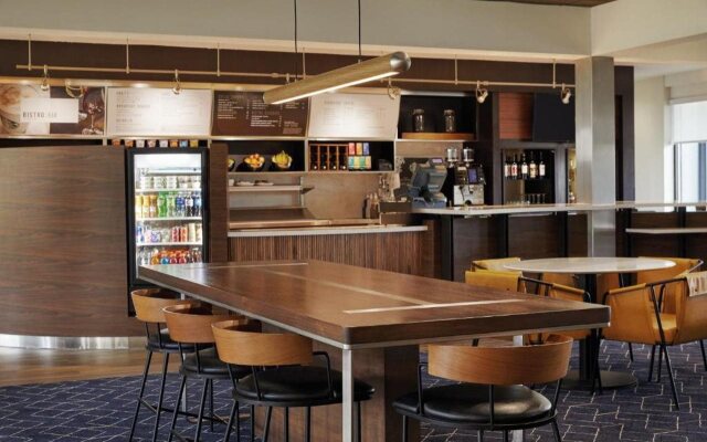 Courtyard by Marriott St. Louis Downtown West