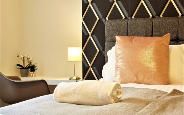 Meredith Way 2 Bedrooms Apartment