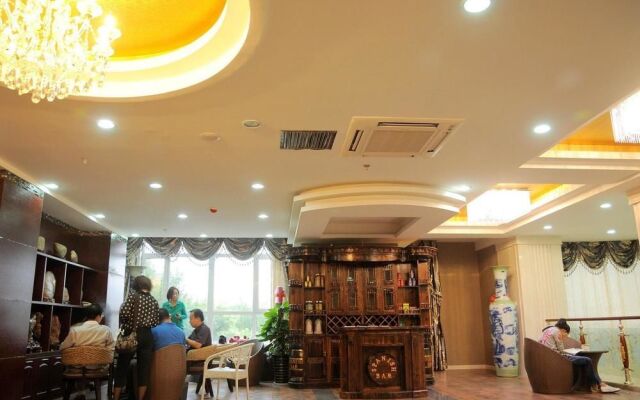 Longcheng Hotel