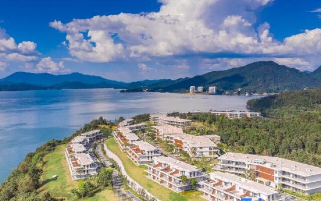 Zaishui Yifang Holiday Hotel