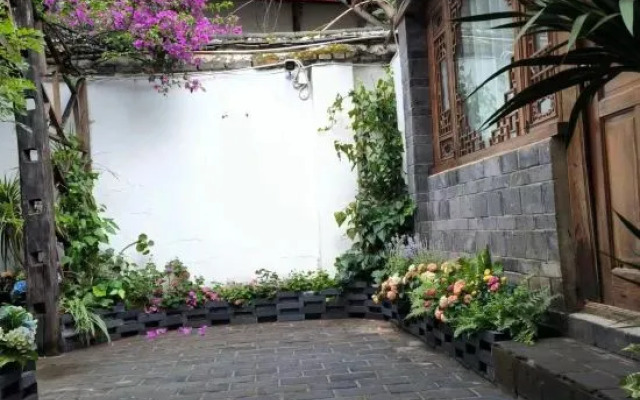 Qiyue Linyin Bieyuan (Lijiang Gucheng Mufu Branch)