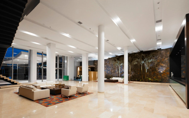 Hotel Estelar En Alto Prado