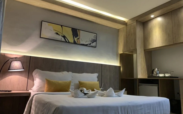 Green Suites at Bel Air Soho