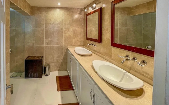 Beachcomber 3 Bedroom Home by Bluescape