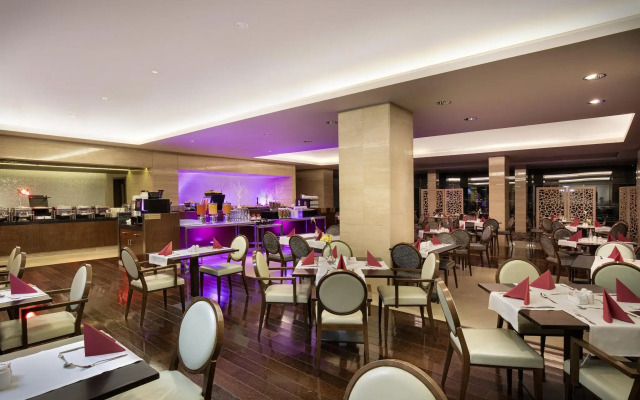 Crowne Plaza Bucharest by IHG