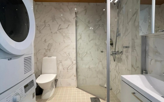 The Seaside Apartment