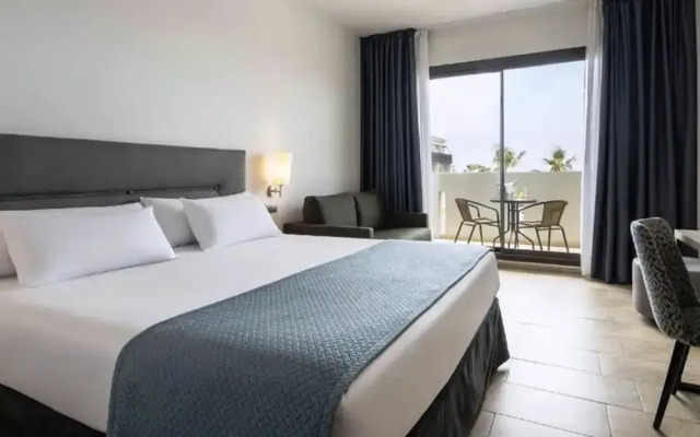 Lofts a pie de playa con piscina comunitaria