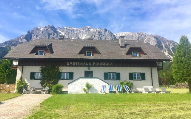 Gästehaus Prugger by Schladmingurlaub