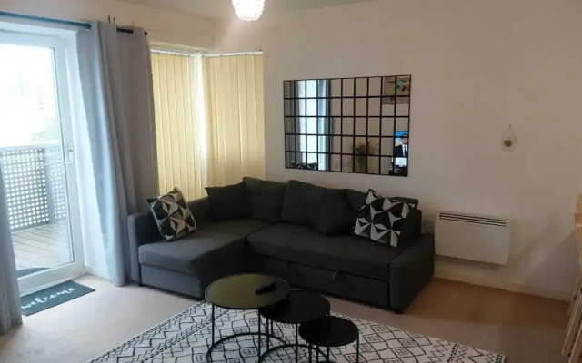 Charming 1-bed Apartment in Barking