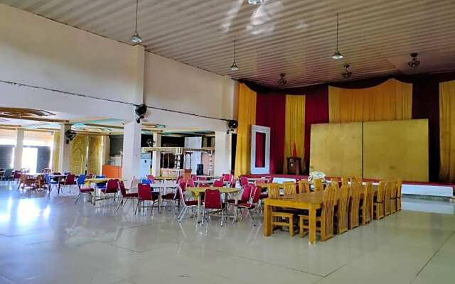 OYO 2994 Hotel Wedika