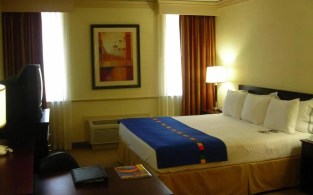 Sheraton Brookhollow