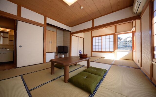 Yufuin Ryokan Okaeri