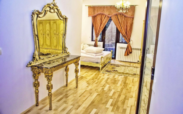 Coroana Moldovei Hotel