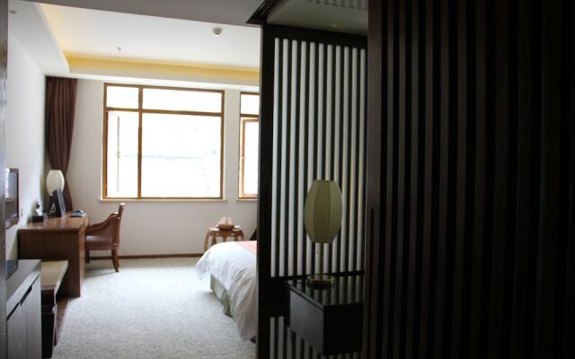 Jiuhua Mountain Julong Hotel