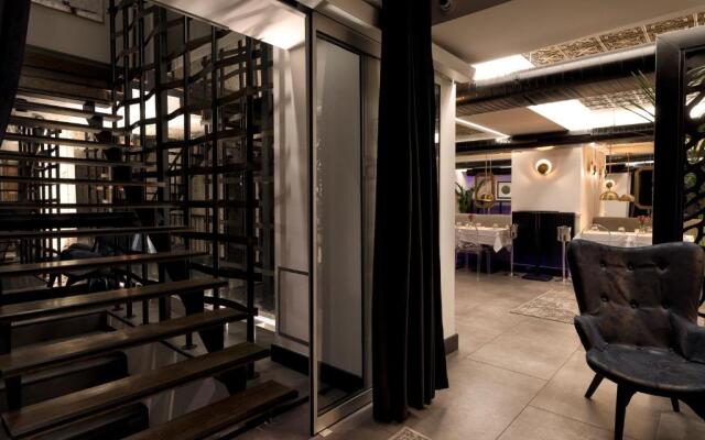 Nabu Hotel
