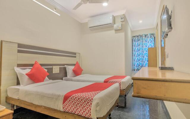 OYO 11428 Hotel Krishna's Residency