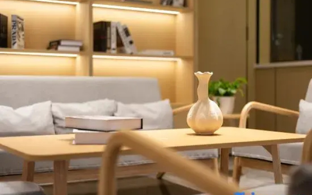 Jinji Smart Hotel (Baiyin Jingtai Jingdian Avenue)