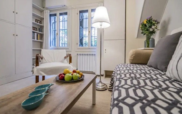 Lo Squero 1 The Secret Courtyard