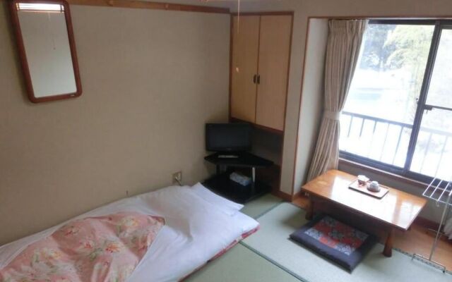 Moto-Hakone Guest House