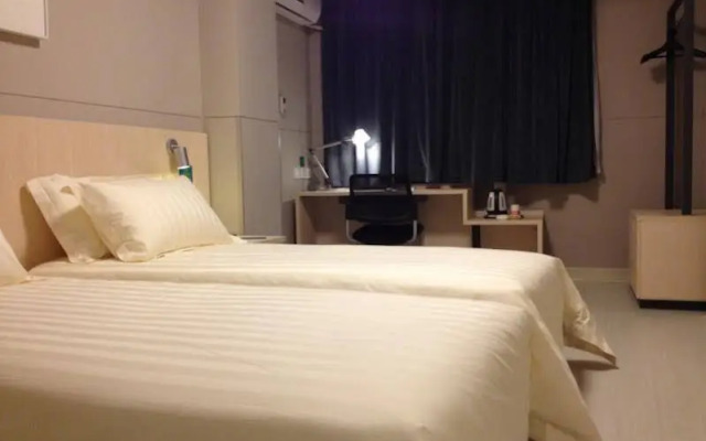 Jinjiang Inn Ocean View Hotel Sanya Bay Jixiang Street Branch