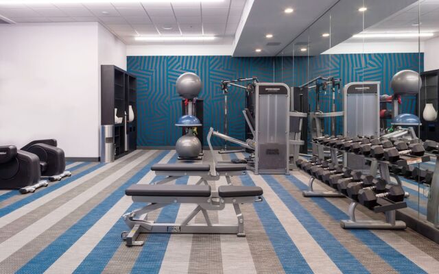 Aloft Savannah Airport