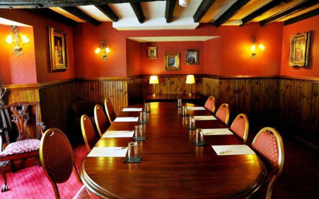 The George Hotel