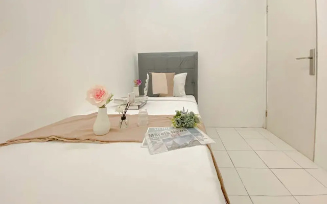 New Furnished And Comfy 2Br Menteng Square Apartment