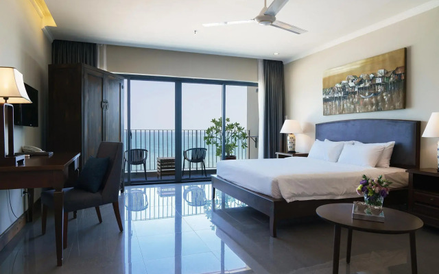 Dan Oasis Beach Hotel and Apartment