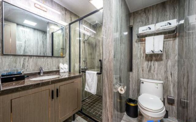 Naxiang No.1 Family Holiday Homestay (Anji Yunshang Grassland Branch)