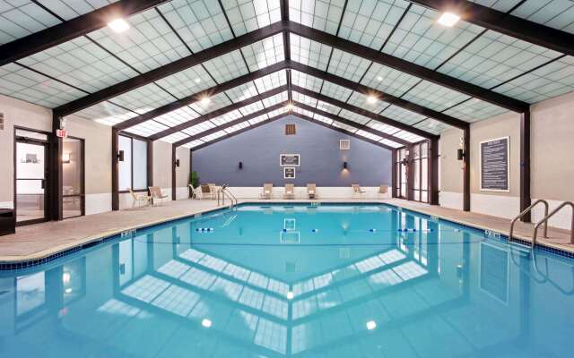 La Quinta Inn & Suites by Wyndham Boston-Andover