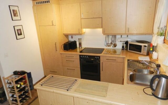 Halten Zweisimmen in Zweisimmen