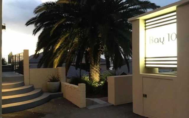 Bay 10 Accommodation