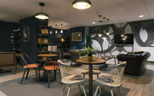 Student Only George Street