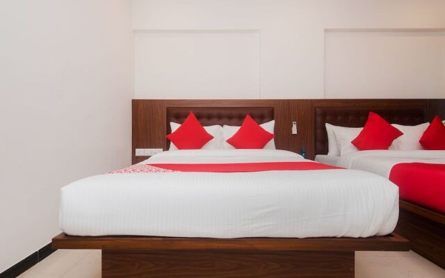 Oyo 15717 Rk Residency
