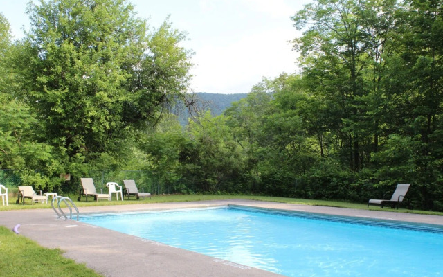 Catskill Seasons Inn