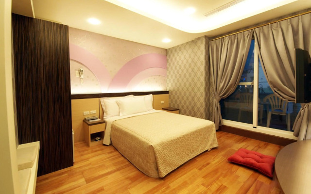Ibiza Kenting Hotel II