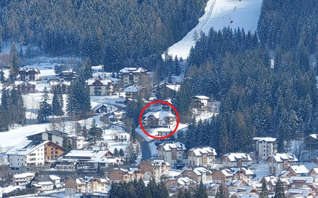 Ski-to-door Apartment PISTENBLICK