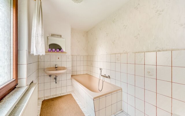 Charming Holiday Home in Neustadt am Rennsteig With Sauna