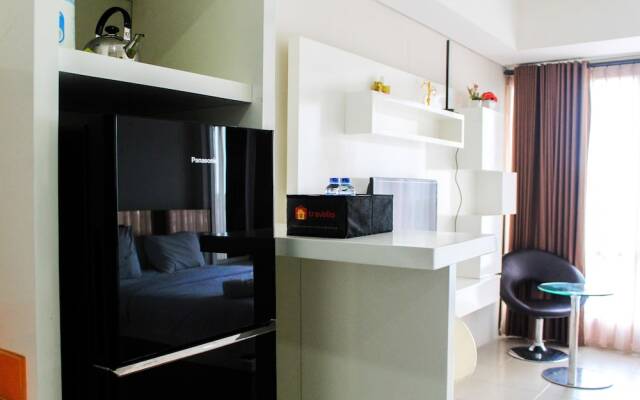 Comfy Studio Apartment at Bintaro Plaza Residence