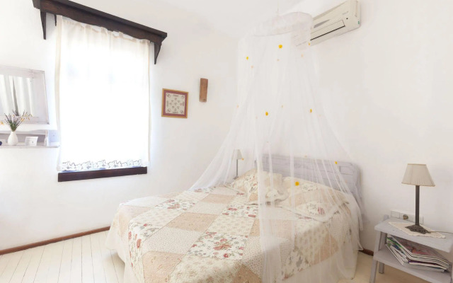 Sardunaki Konak Hotel