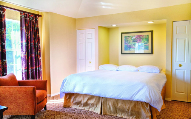 Club Wyndham Branson at The Falls