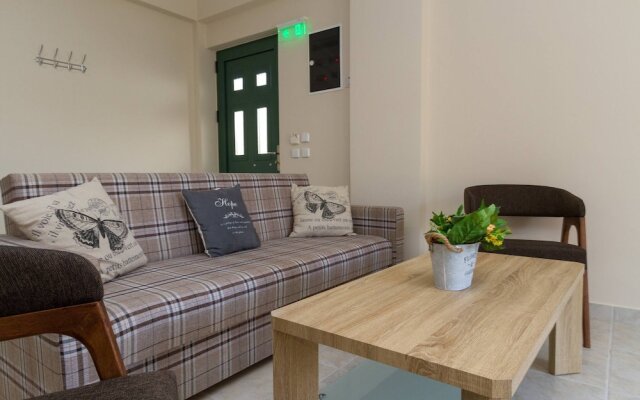 Nijay Apartments No 2 First Floor Front Quiet Location