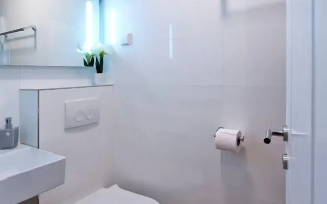 Ina - Modern and Cosy - A1