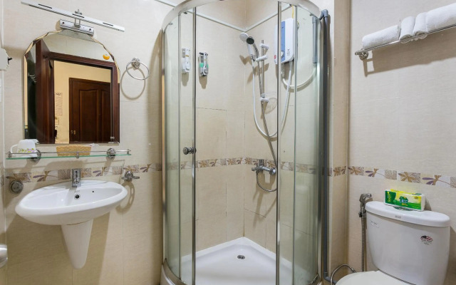 OYO 130 Tuan Long Hotel