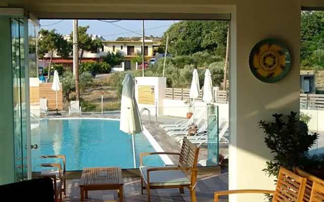Ivory Hotel
