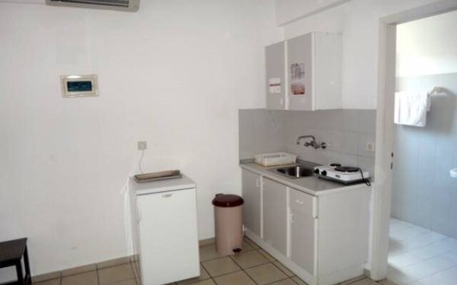 Maria Hotel Apartments And Studios