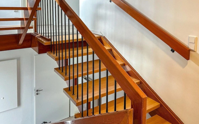 Modernes Split-level Haus Nahe am Hennesee