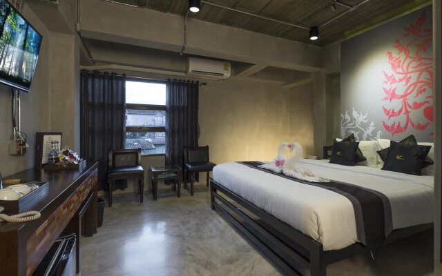 Thapae Loft